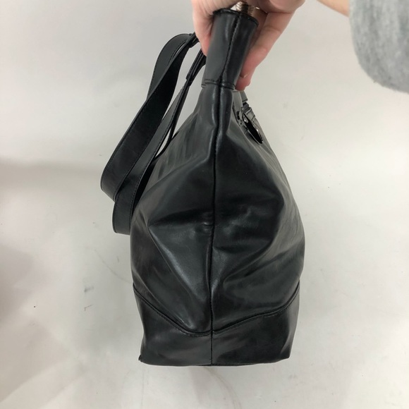 Kenneth Cole Reaction Black Large Career Tote - Picture 6 of 8